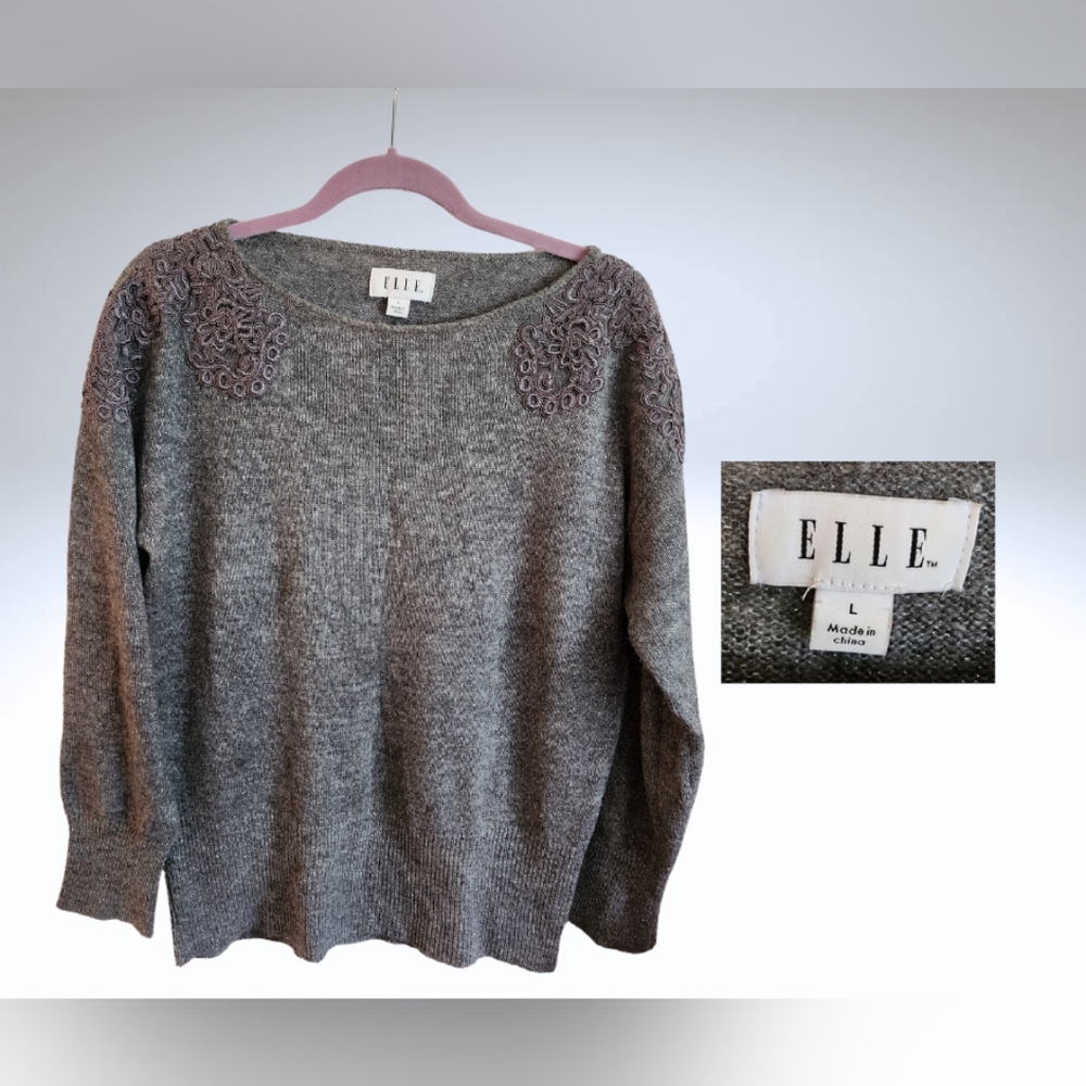 ❄️☃️❄️ Elle embellished sweater. Grey, sz L ☃️❄️☃️